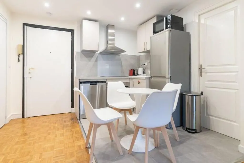 Coeur 16Eme, Standing Et Calme Apartment Paris